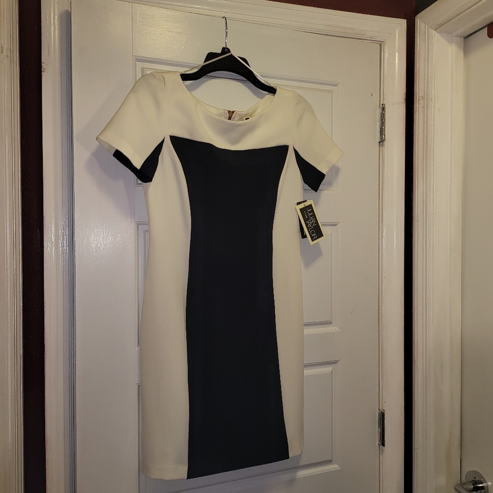 Julian Taylor NWT Black & White Silhouette Dress w/pink back zipper